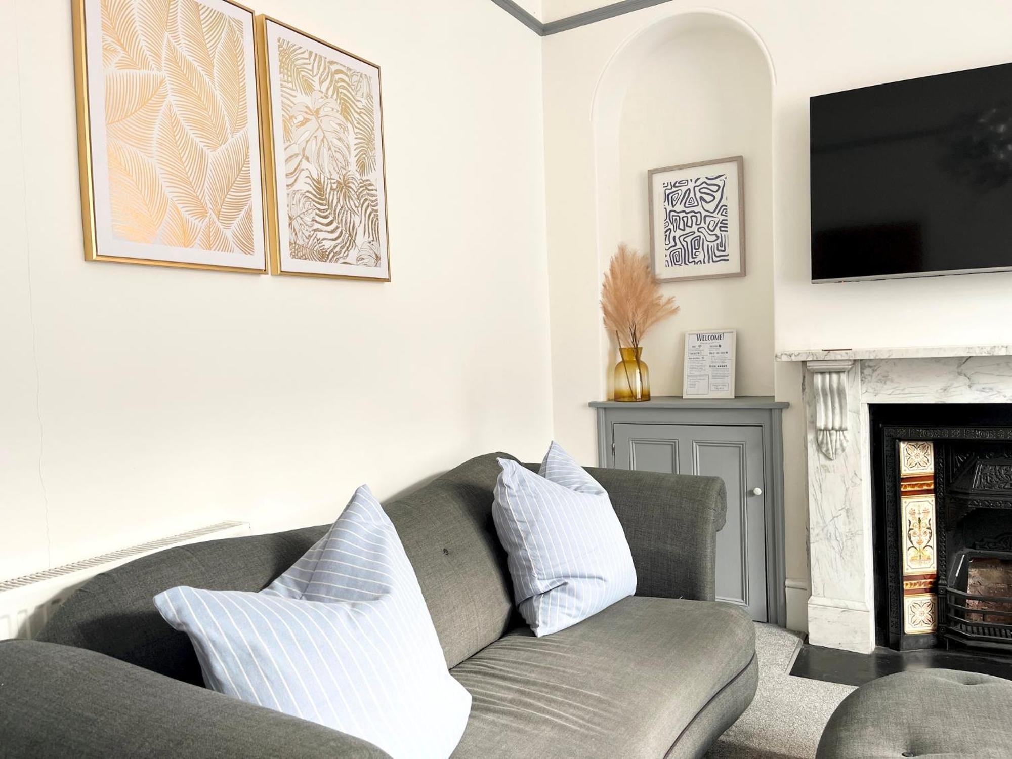 Spacious Home Near Seafront & Train Station 5 Bed Sleeps 10- Central Penzance Exterior foto